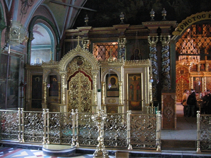 080 Inside Church of St Sergius.jpg